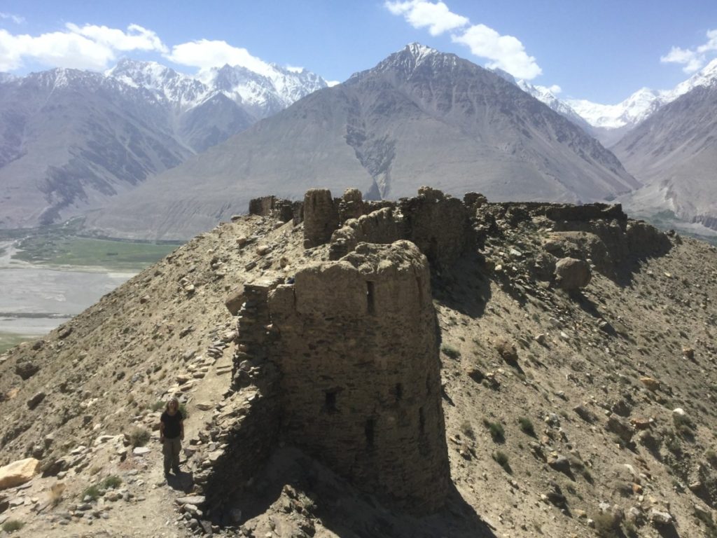 Pamir Highway, Yamchun fort, wakhan valley,