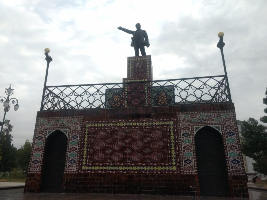 Lenin Statue, Ashgabat Turkmenistan