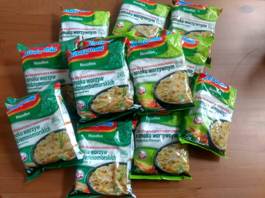 IndoMee noodles on sale for 0.55 zloty each!