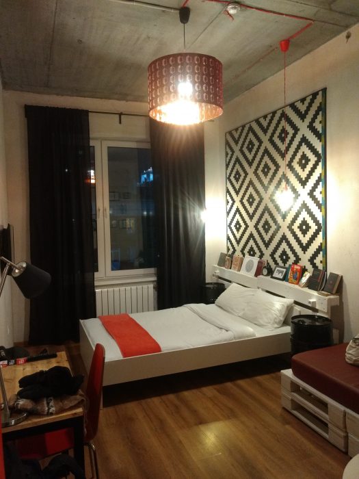 Hostel Red double room, Yekaterinburg